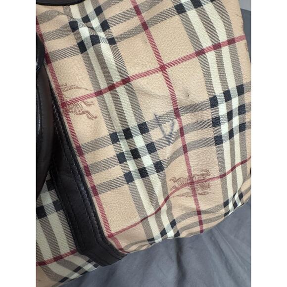 Burberry House Check Canvas/Leather Duffel Bag – Unused, Dust Bag Included - Picture 10 of 10